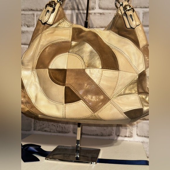 Coach Signature 16327 Mia Maggie Inlaid C Hobo Patchwork Leather Tan Brown - Picture 7 of 11